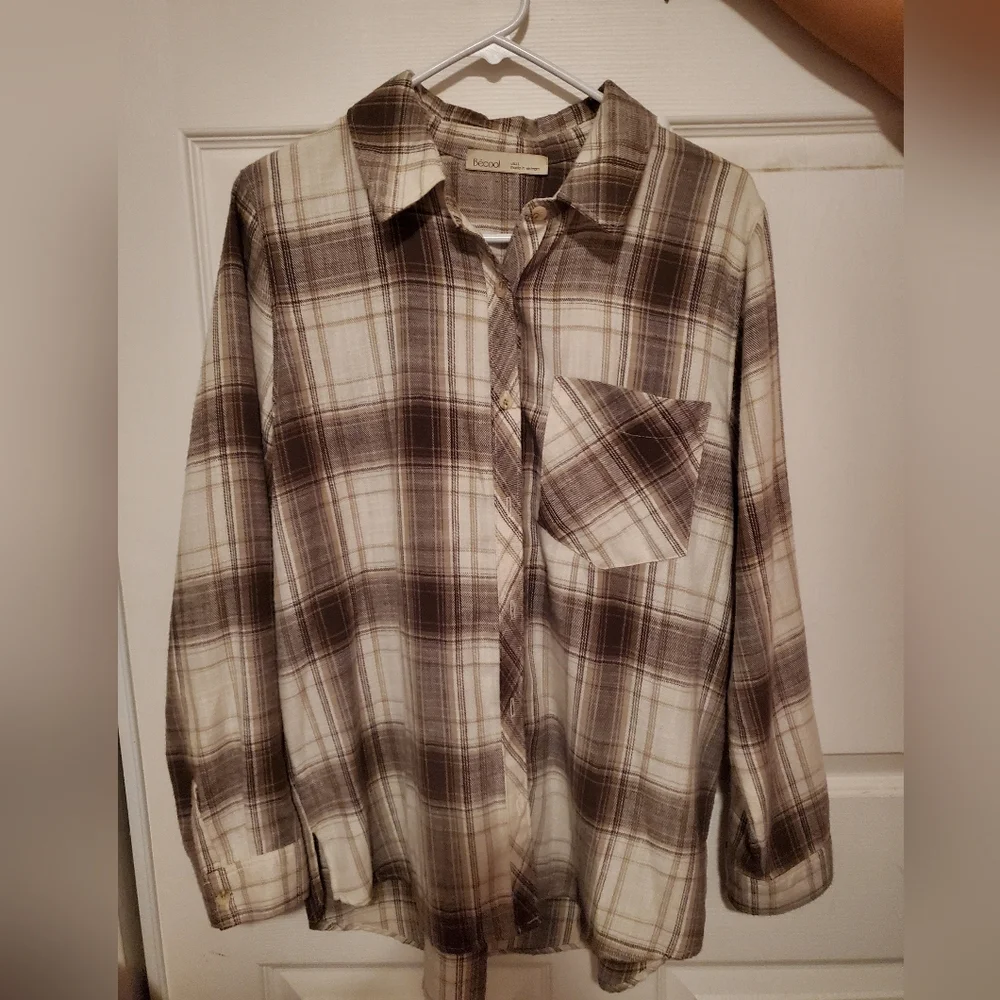 Flannel - Picture 1 of 3